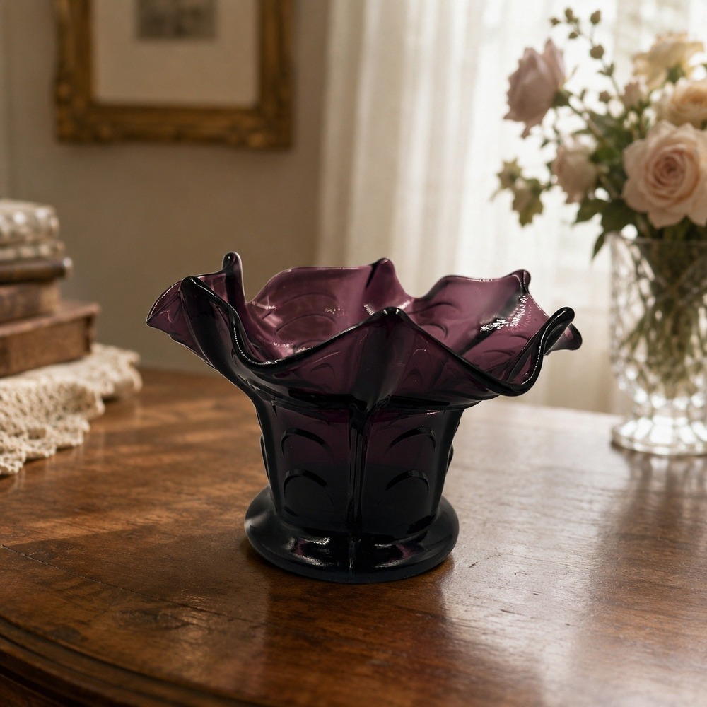 Vintage Amethyst Purple Glass Ruffled Handkerchief Pedestal Bowl Geometric Vase